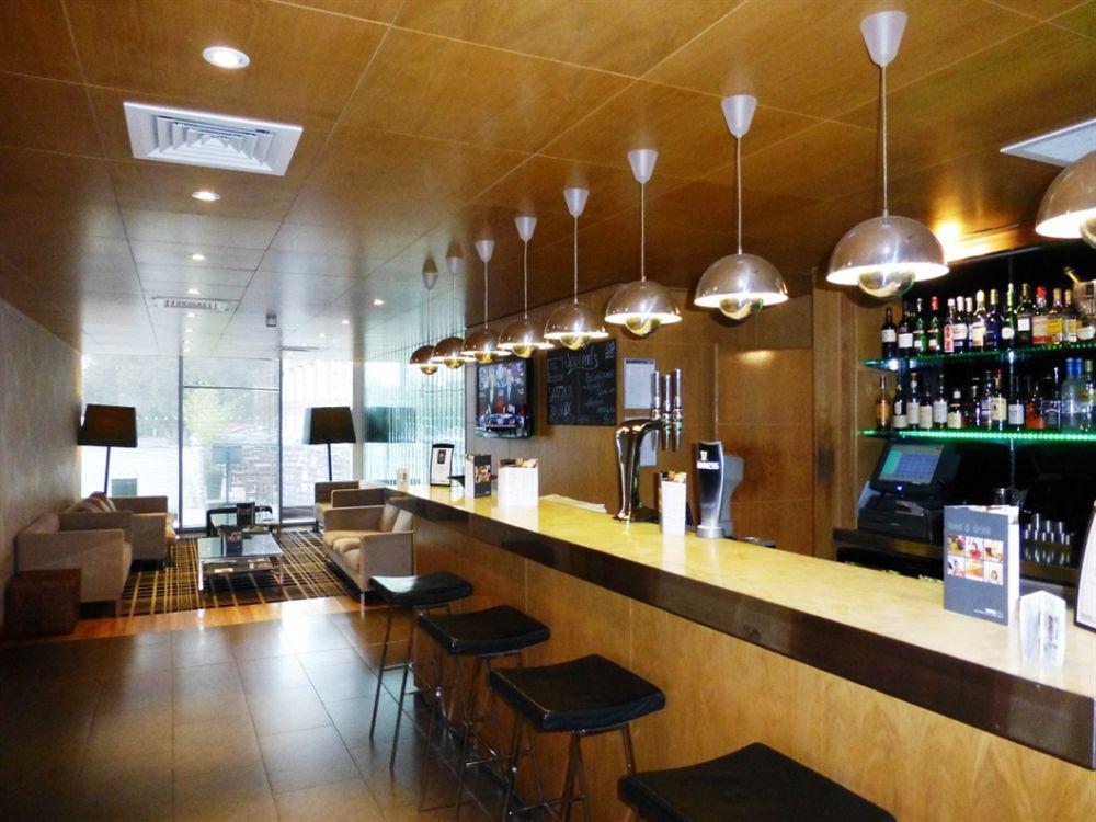 Beales Hotel Гатфілд Екстер'єр фото