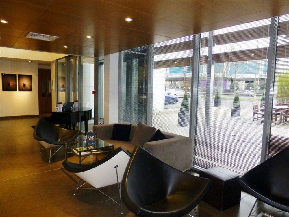 Beales Hotel Гатфілд Екстер'єр фото