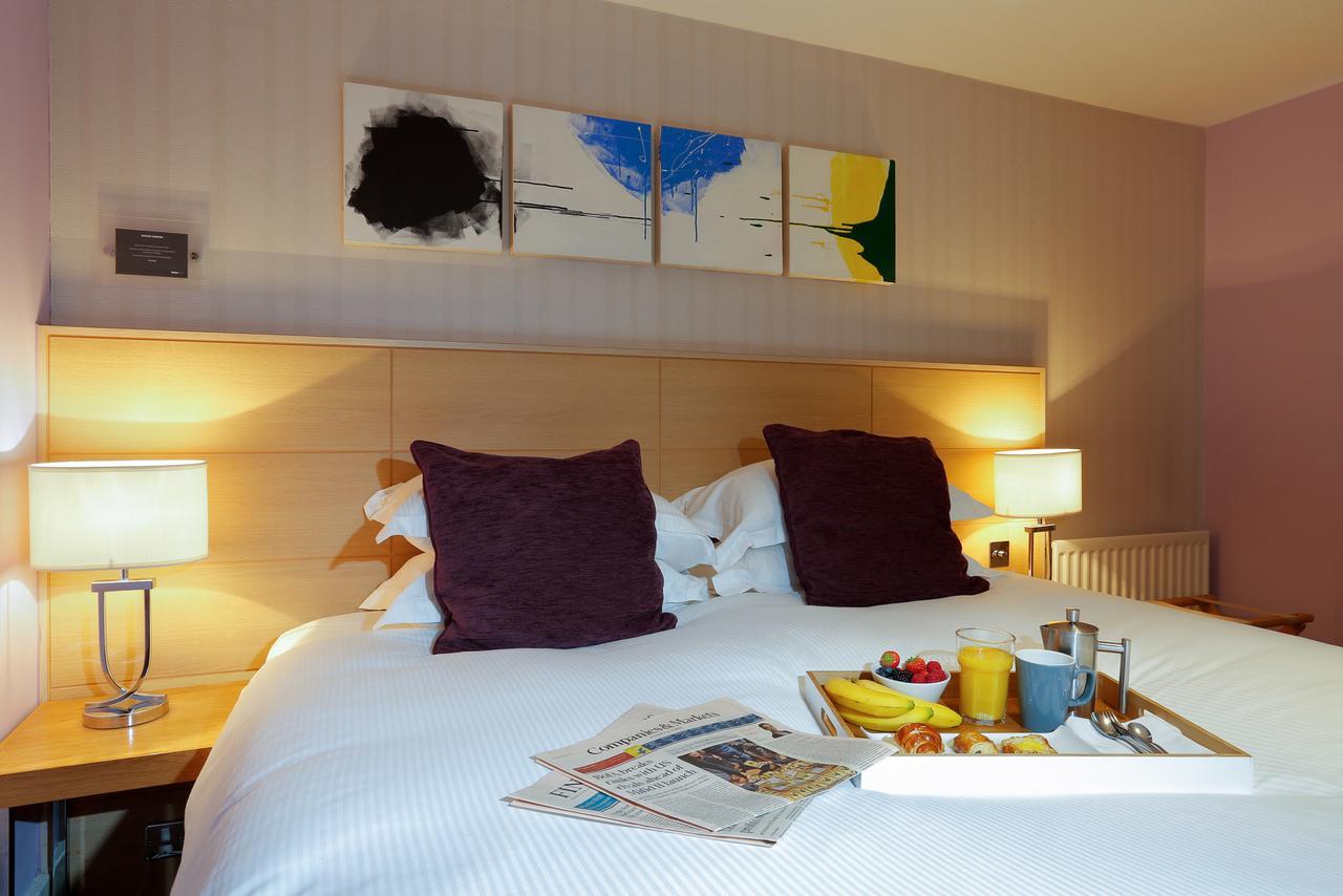 Beales Hotel Гатфілд Екстер'єр фото